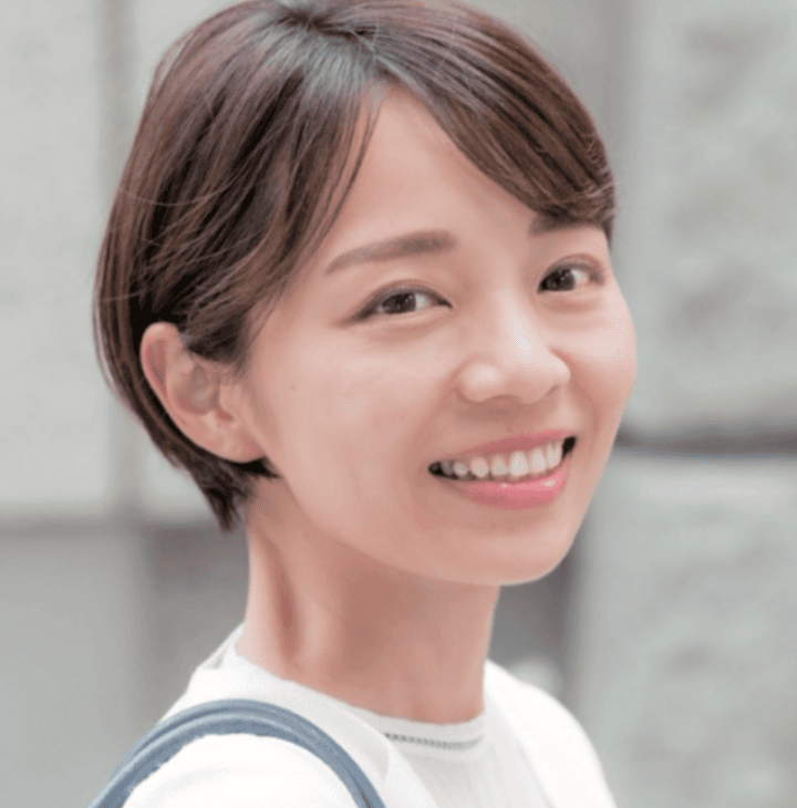 笹岡ゆうこの近影